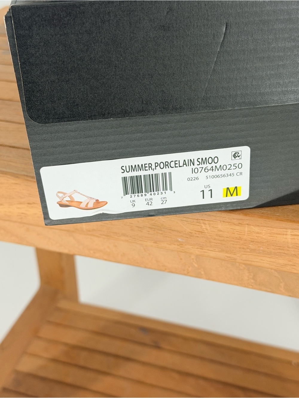 New Naturalizer women’s summer porcelain smoo Sandals size 11M - Picture 4 of 4